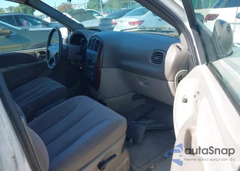 2001 Chrysler Town & Country Lx from USA, damaged, VIN 2C4GP44331R253195